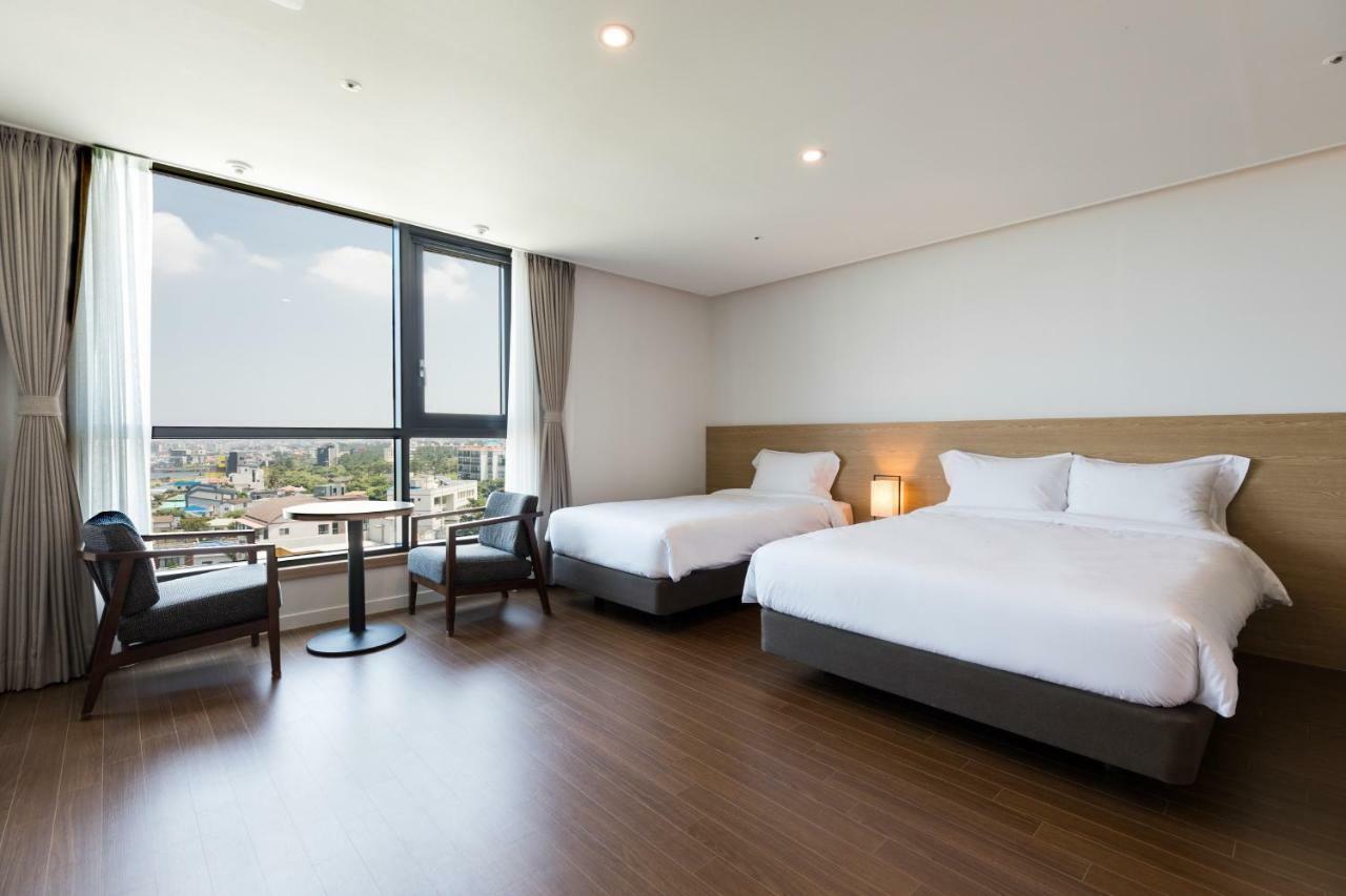 Lemain Hotel Jeju Esterno foto